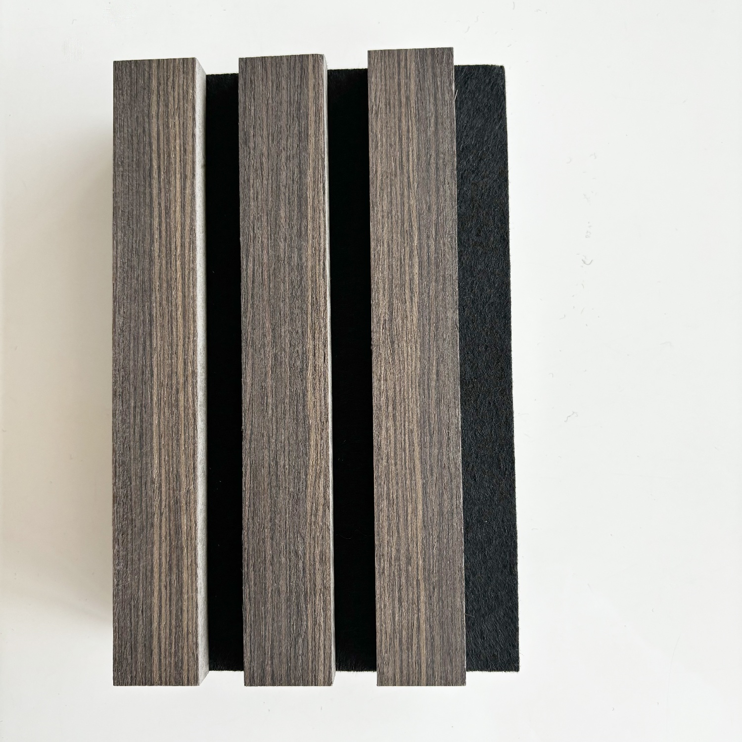 木質(zhì)裝飾格柵墻板